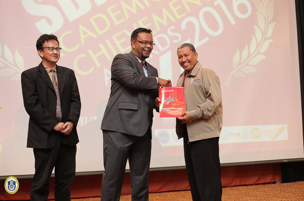 SBM telah mengadakan SBM Academic Achievement Awards 2016