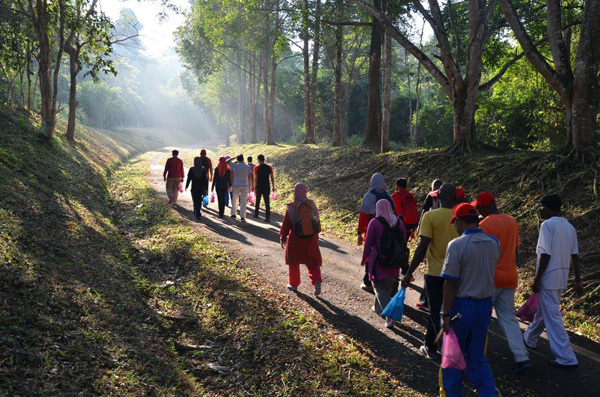 SBM’s “Family Walk” at Sintok's Forest