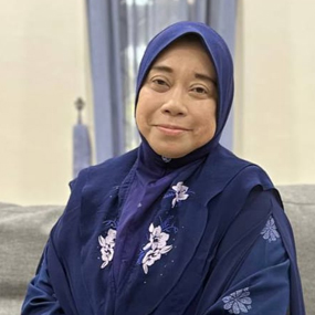 Assoc. Prof. Dr. Wan Shakinah Wan Mohd Noor